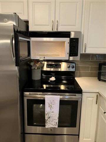 968 62ND PLACE S, St Petersburg, FL 33705