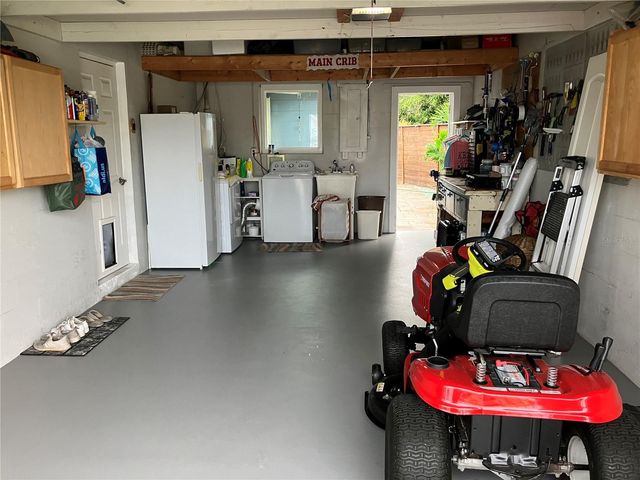 968 62ND PLACE S, St Petersburg, FL 33705