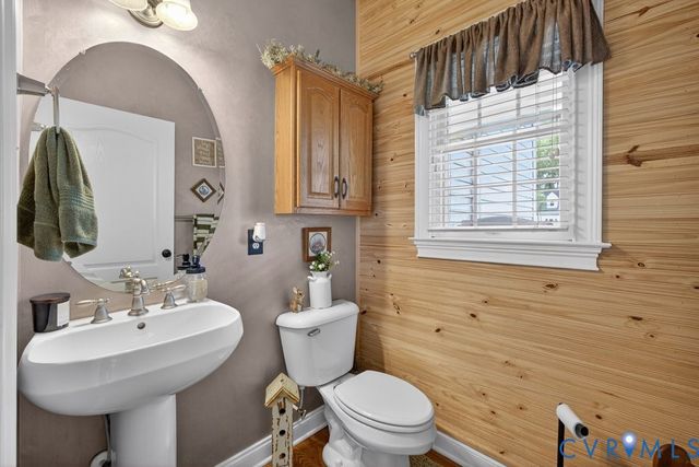 8116 Braxton Ct, Mechanicsville, VA 23116