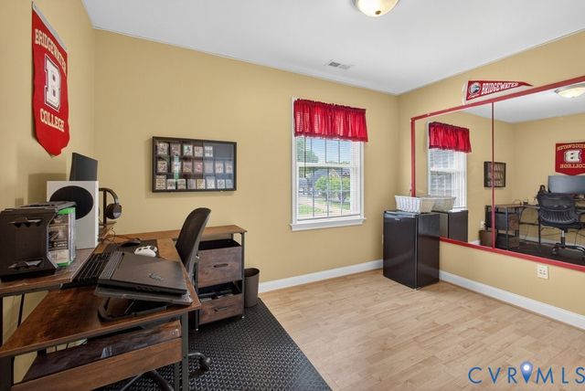 8116 Braxton Ct, Mechanicsville, VA 23116