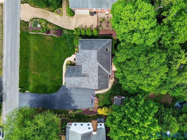 8116 Braxton Ct, Mechanicsville, VA 23116