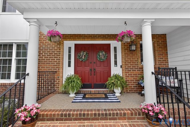 8116 Braxton Ct, Mechanicsville, VA 23116