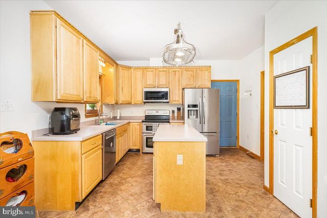 2402 WINDISCH DR, Westminster, MD 21158