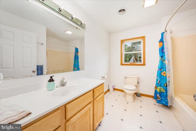 2402 WINDISCH DR, Westminster, MD 21158