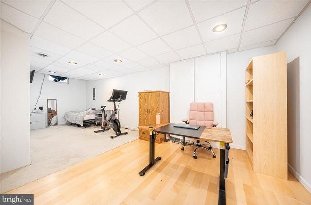 2402 WINDISCH DR, Westminster, MD 21158