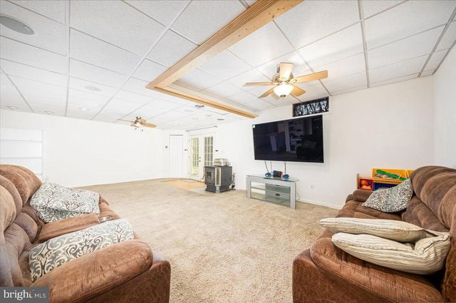 2402 WINDISCH DR, Westminster, MD 21158