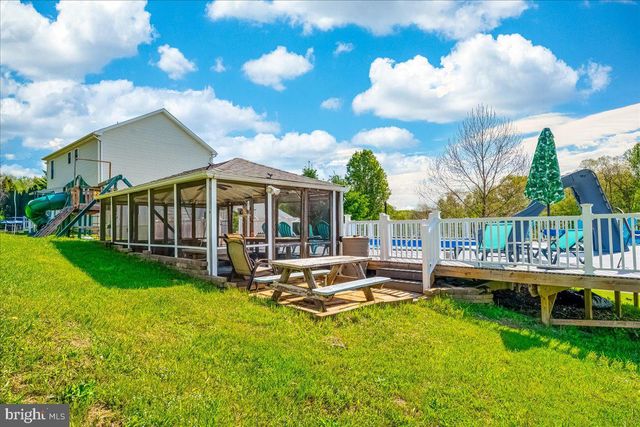 2402 WINDISCH DR, Westminster, MD 21158