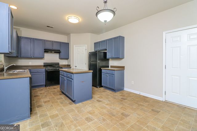 2570 Kolb Manor Circle SW, Marietta, GA 30008