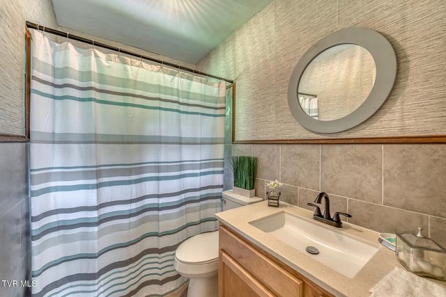 224 Meadow Drive, Bristol, TN 37620