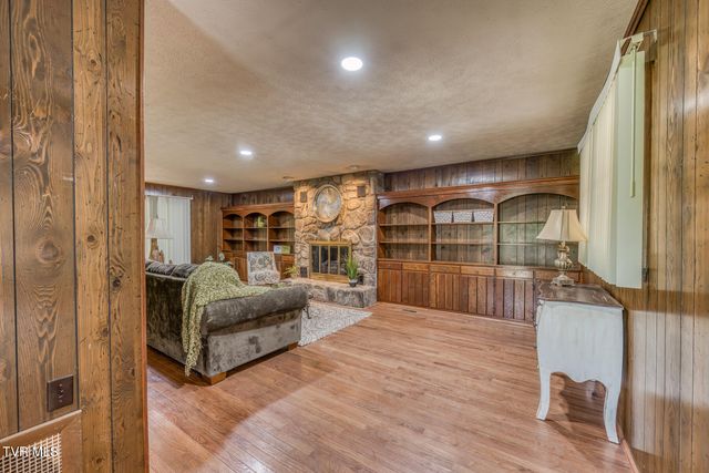 224 Meadow Drive, Bristol, TN 37620