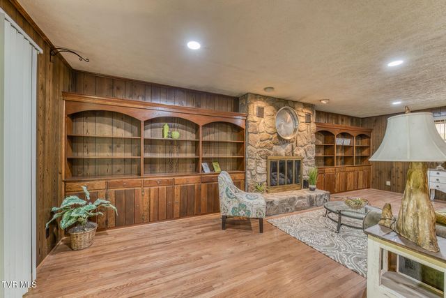 224 Meadow Drive, Bristol, TN 37620