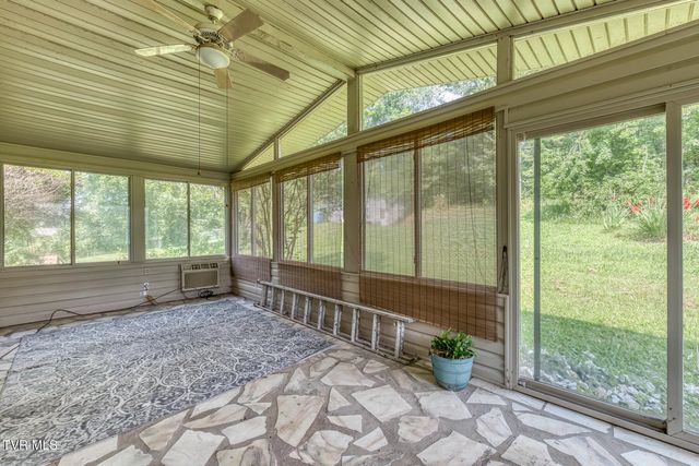 224 Meadow Drive, Bristol, TN 37620