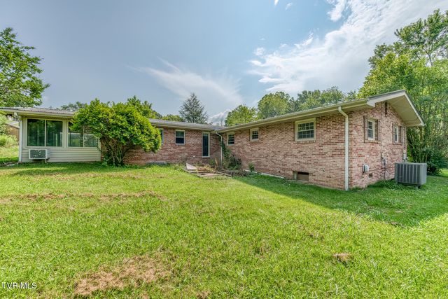 224 Meadow Drive, Bristol, TN 37620