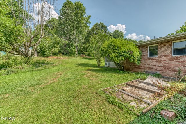 224 Meadow Drive, Bristol, TN 37620