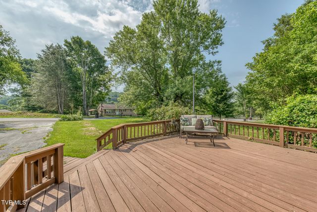 224 Meadow Drive, Bristol, TN 37620