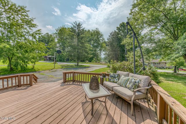 224 Meadow Drive, Bristol, TN 37620