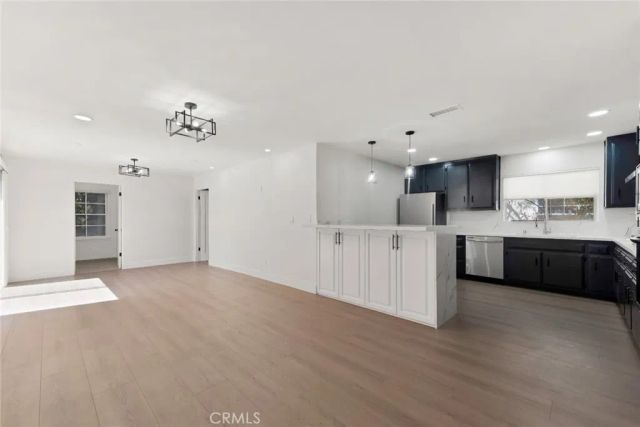 9425 Mclennan Avenue, Northridge, CA 91343