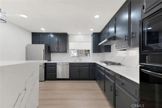 9425 Mclennan Avenue, Northridge, CA 91343
