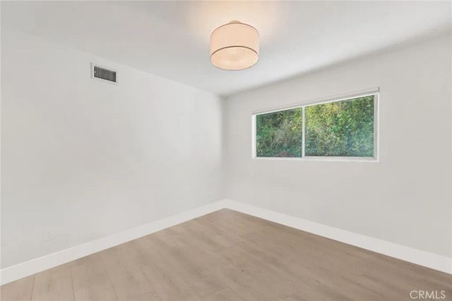 9425 Mclennan Avenue, Northridge, CA 91343