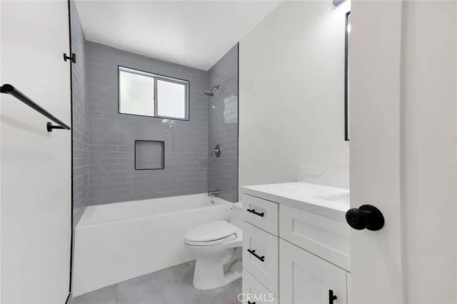 9425 Mclennan Avenue, Northridge, CA 91343