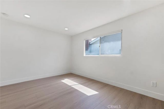 9425 Mclennan Avenue, Northridge, CA 91343