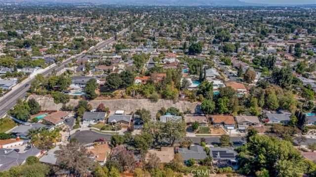 9425 Mclennan Avenue, Northridge, CA 91343