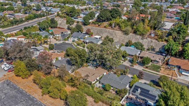 9425 Mclennan Avenue, Northridge, CA 91343