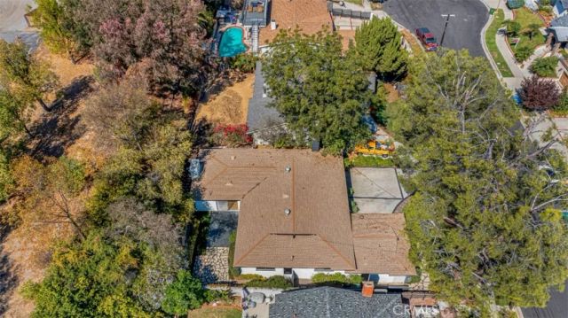 9425 Mclennan Avenue, Northridge, CA 91343
