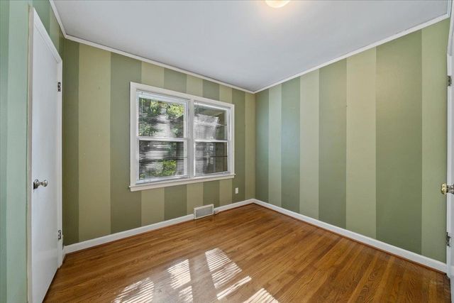 1220 E IRVIN DR, Memphis, TN 38119