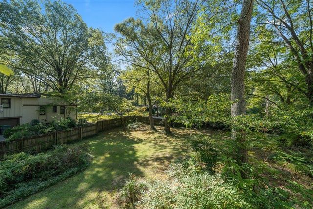 1220 E IRVIN DR, Memphis, TN 38119