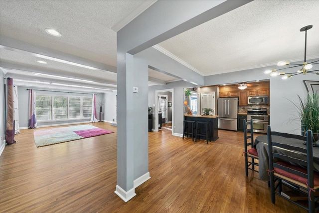 1220 E IRVIN DR, Memphis, TN 38119