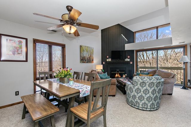 A22 Long Bay Point Drive A22, Galena, IL 61036