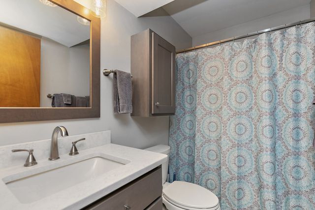 A22 Long Bay Point Drive A22, Galena, IL 61036