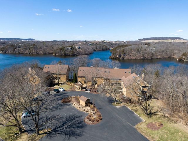 A22 Long Bay Point Drive A22, Galena, IL 61036