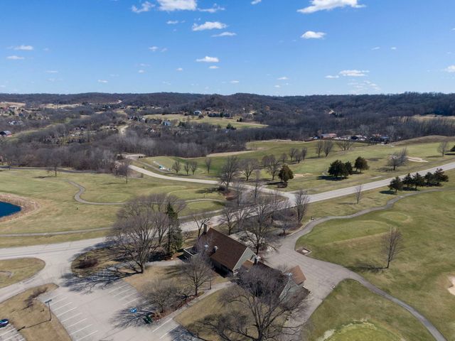 A22 Long Bay Point Drive A22, Galena, IL 61036