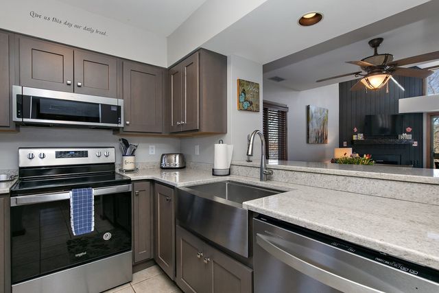 A22 Long Bay Point Drive A22, Galena, IL 61036