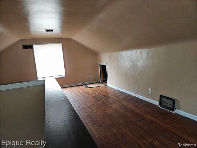 6137 Radnor Street, Detroit, MI 48224