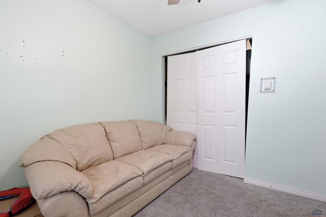 514 FALCON DR, Box Elder, SD 57719