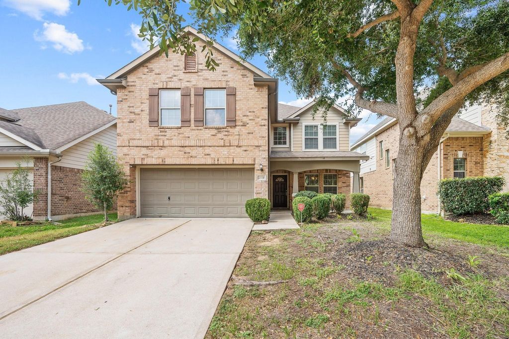 26630 Bellwood Pines Drive, Katy, TX 77494