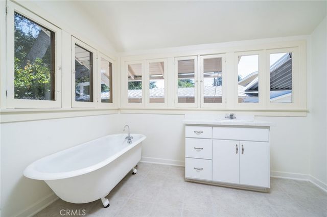 2382 Bonita Avenue, La Verne, CA 91750