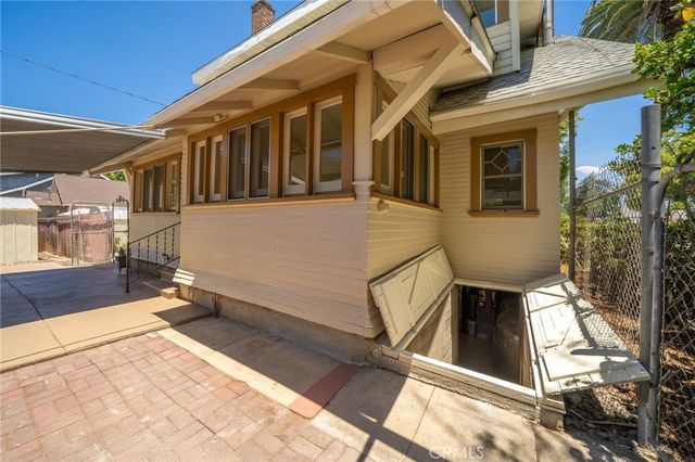 2382 Bonita Avenue, La Verne, CA 91750