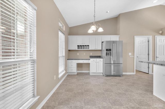 1484 Longbranch Dr, Cantonment, FL 32533