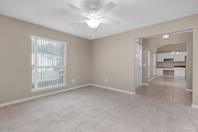 1484 Longbranch Dr, Cantonment, FL 32533