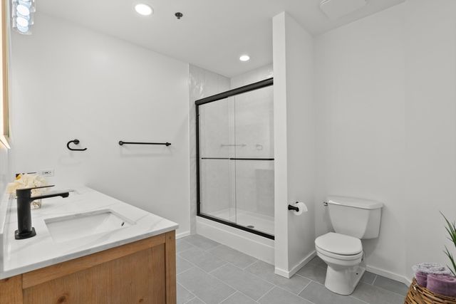 817 W Washington Boulevard 503, Chicago, IL 60607