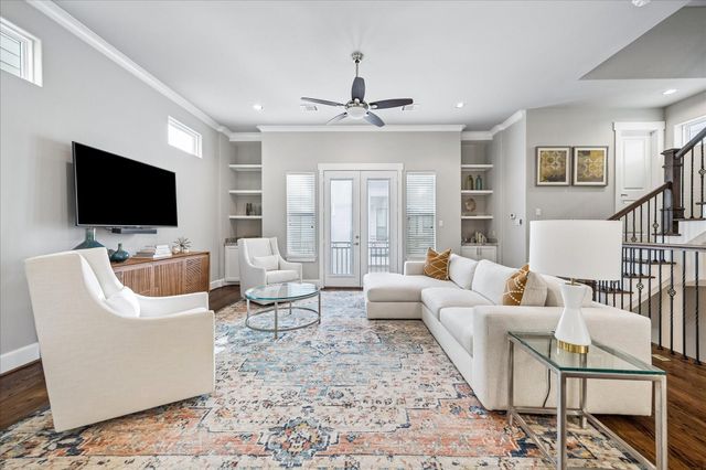 872 Wakefield Drive C, Houston, TX 77018