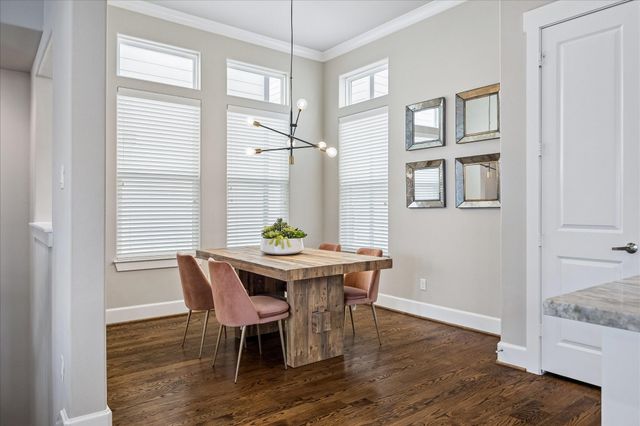 872 Wakefield Drive C, Houston, TX 77018