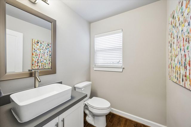 872 Wakefield Drive C, Houston, TX 77018