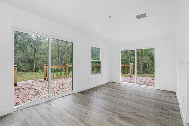 314 HENDRICKS AVENUE, Brooksville, FL 34601