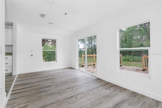 314 HENDRICKS AVENUE, Brooksville, FL 34601