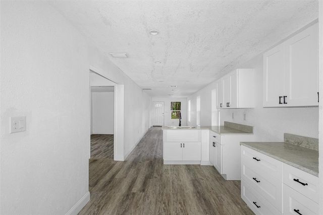 314 HENDRICKS AVENUE, Brooksville, FL 34601